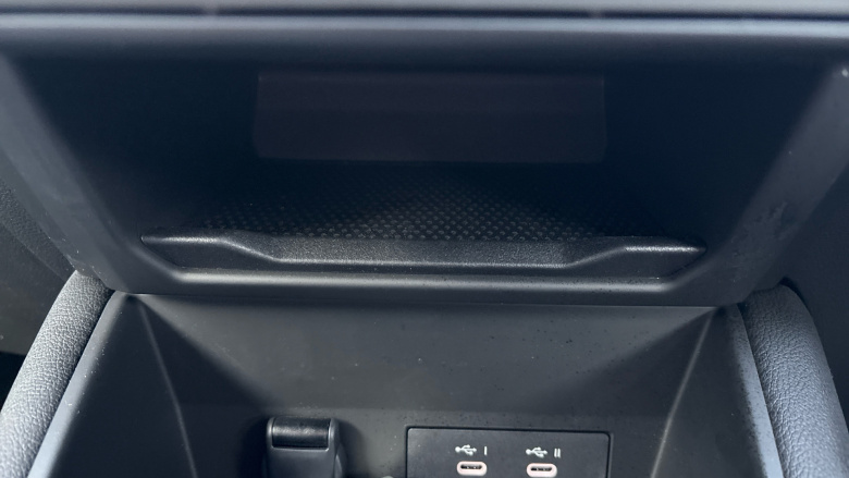 Renault Symbioz 1.6 E-Tech FHEV 145 Techno 5dr Auto Hybrid Estate